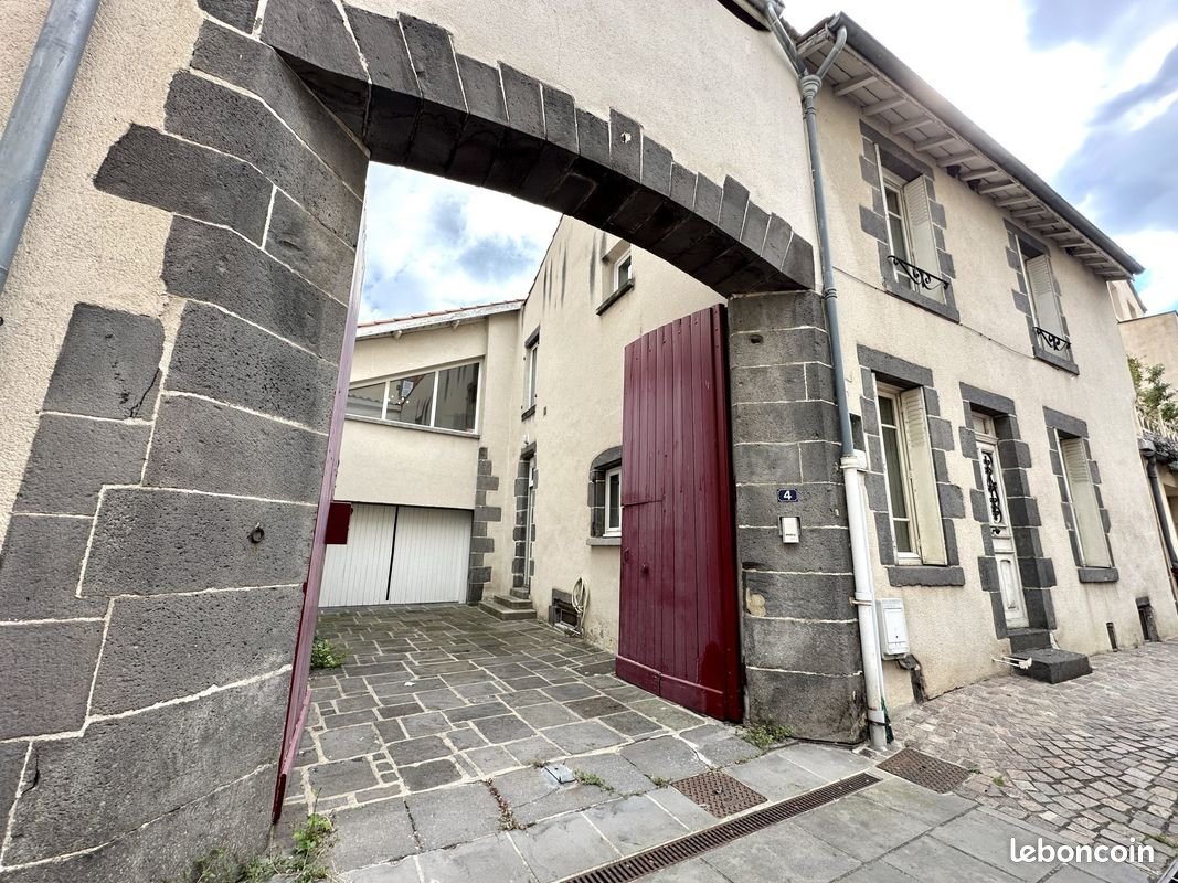 Maison à vendre, 180m², Riom