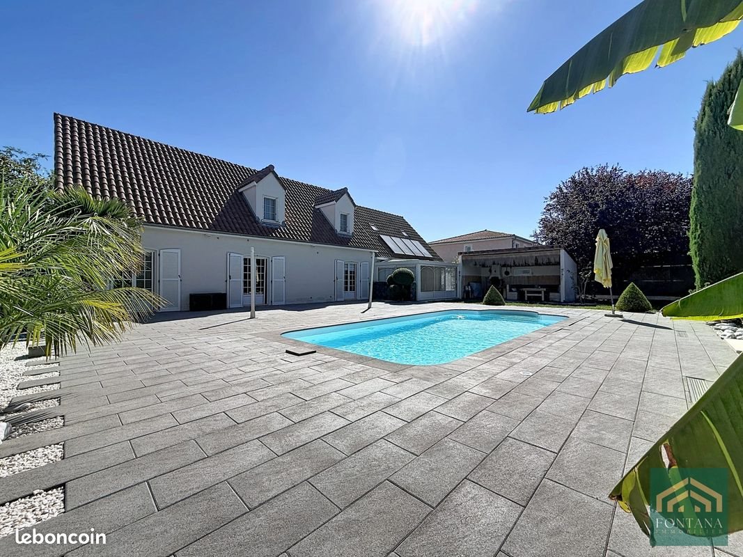 Maison à vendre, 199m², Aulnat