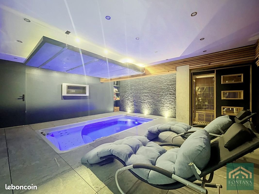 Maison à vendre, 222m², Châteaugay