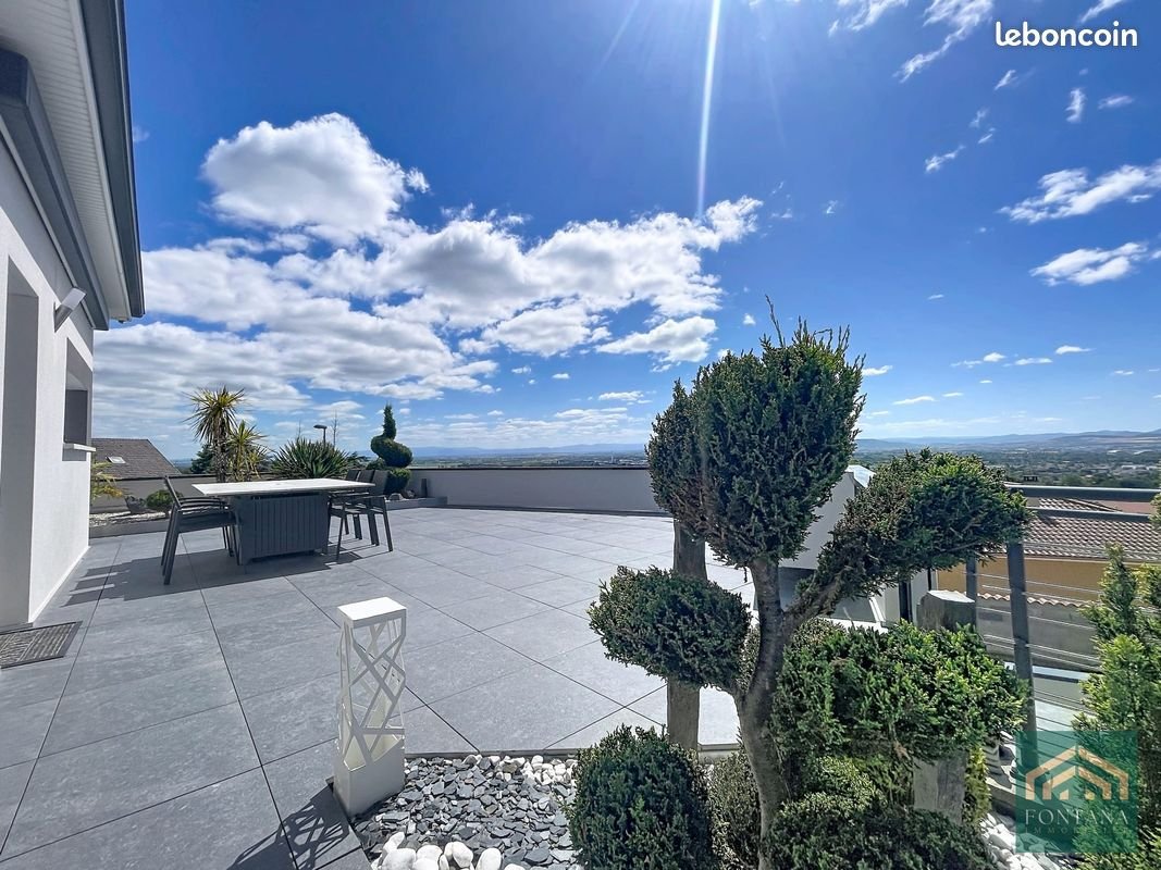 Maison à vendre, 222m², Châteaugay