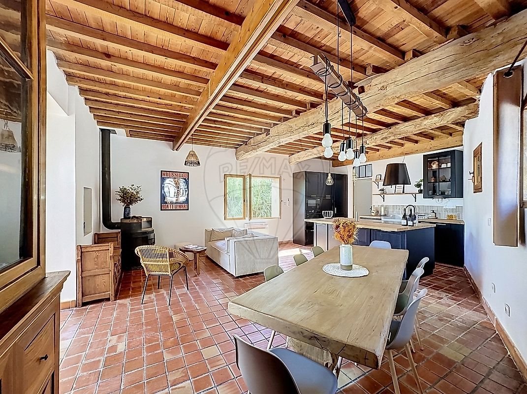 Maison à vendre, 136m², Pézilla-la-Rivière