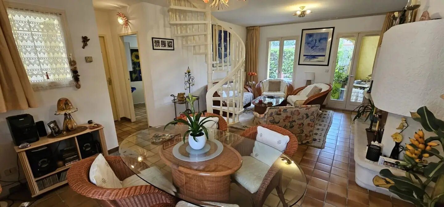 Appartement à vendre, 86m², Sanary-sur-Mer
