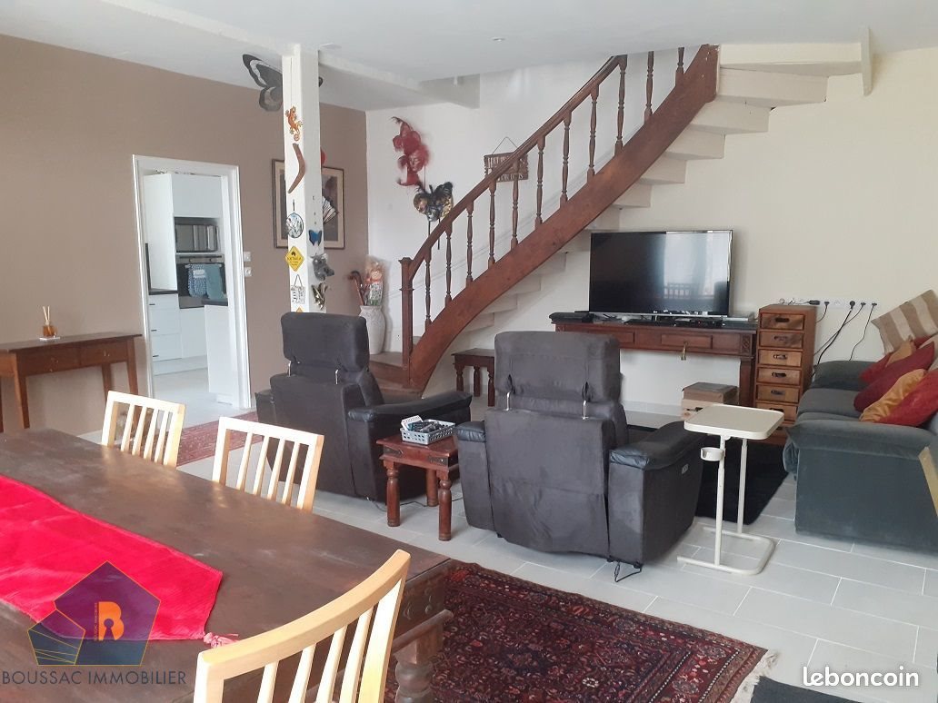 Maison à vendre, 177m², Saint-Silvain-sous-Toulx