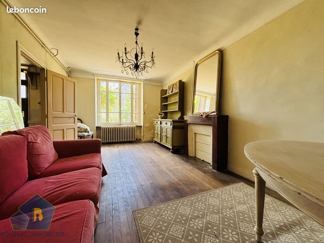 Maison à vendre, 130m², Saint-Silvain-sous-Toulx