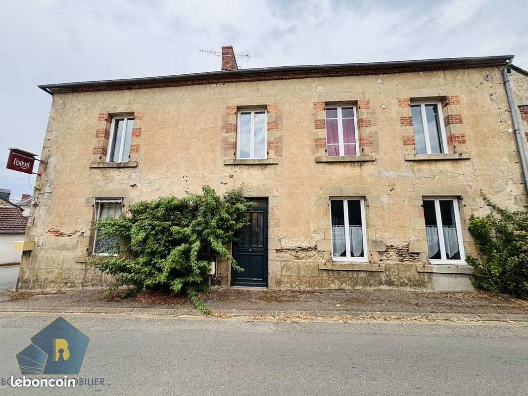 Maison à vendre, 216m², Nouzerines