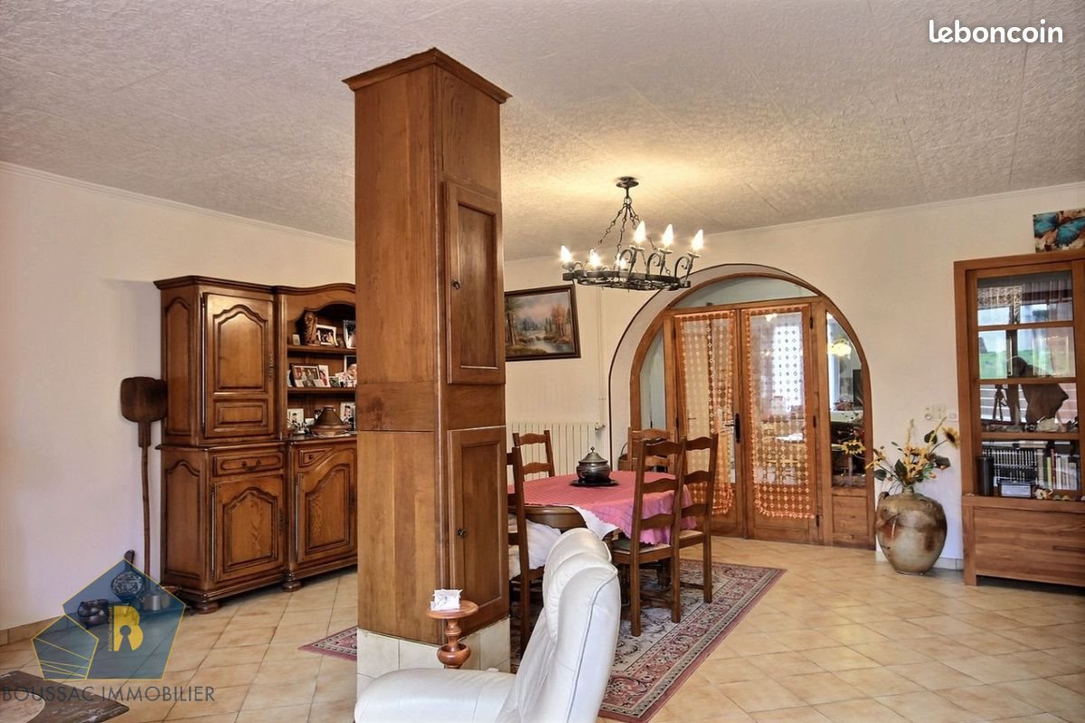 Maison à vendre, 175m², Boussac