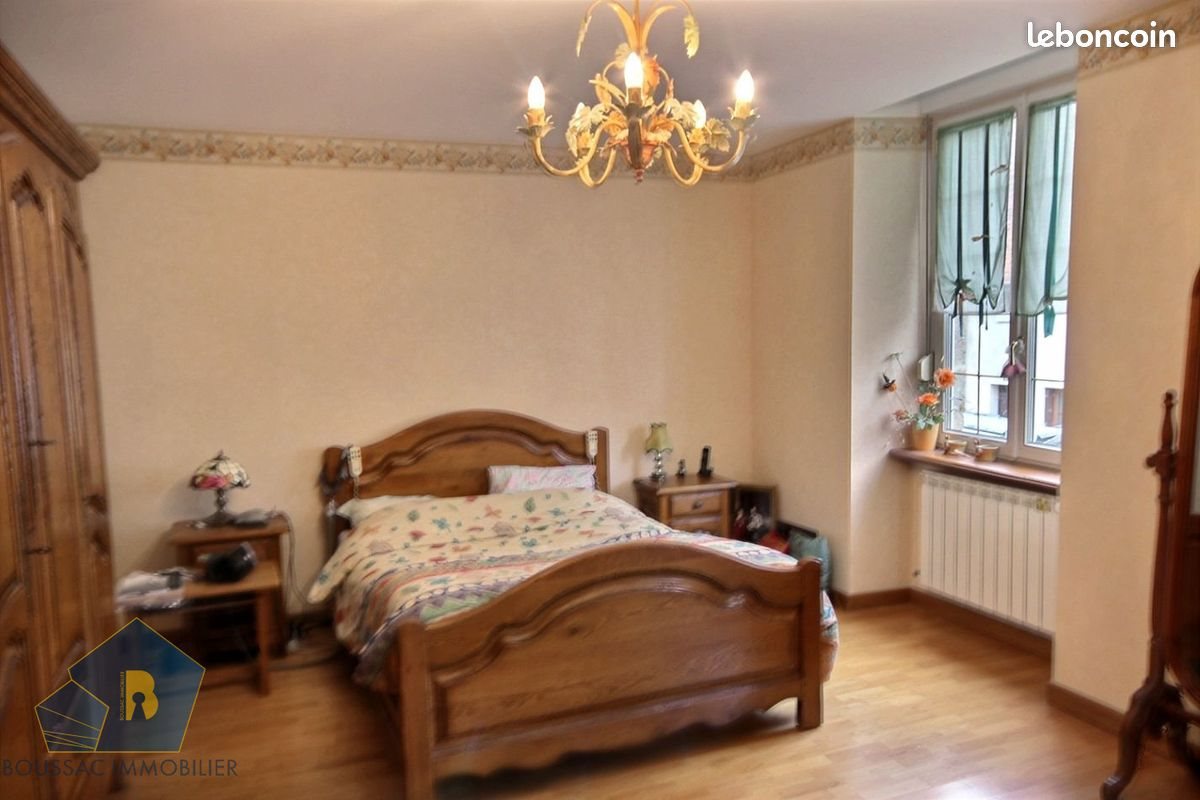 Maison à vendre, 175m², Boussac