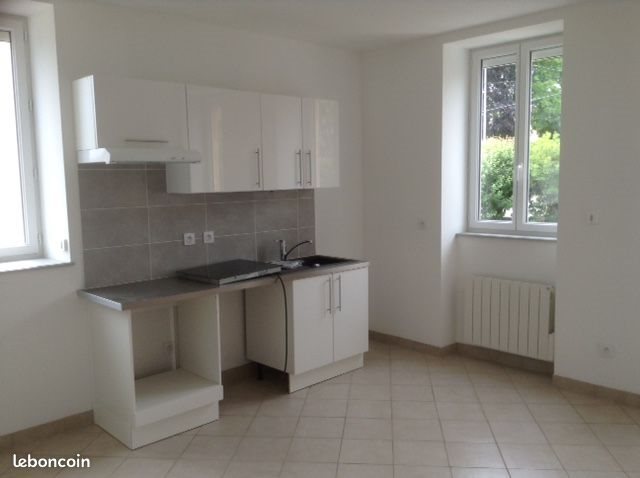 Appartement à louer, 35m², Bessenay
