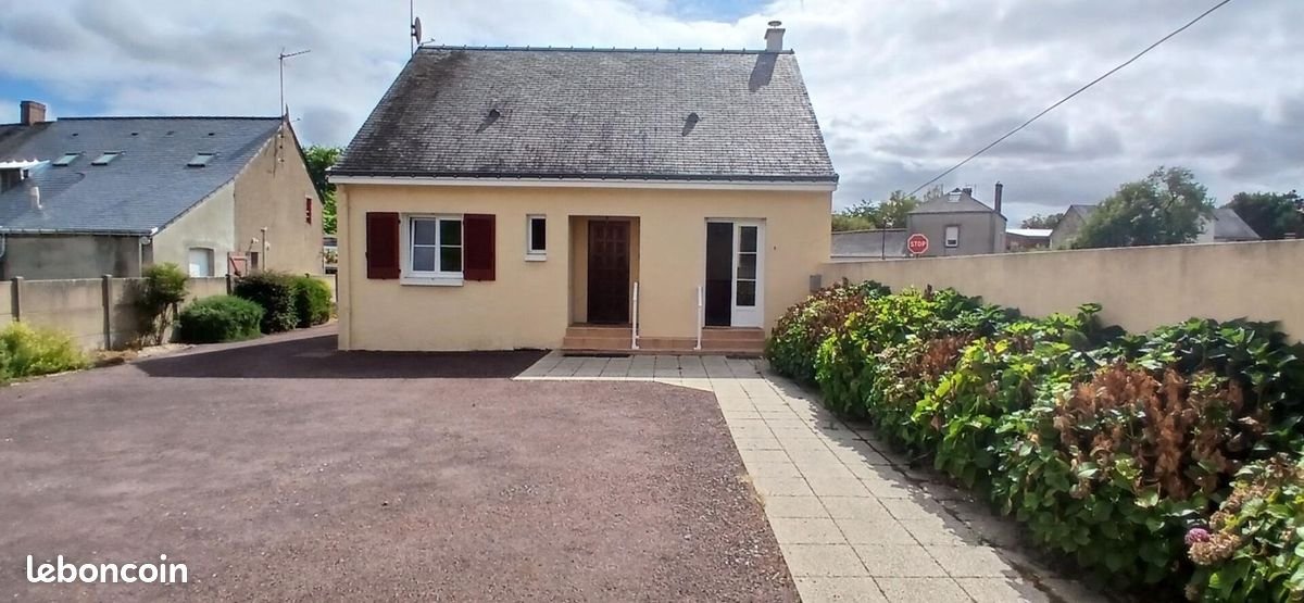 Maison à vendre, 68m², La Chapelle-Glain