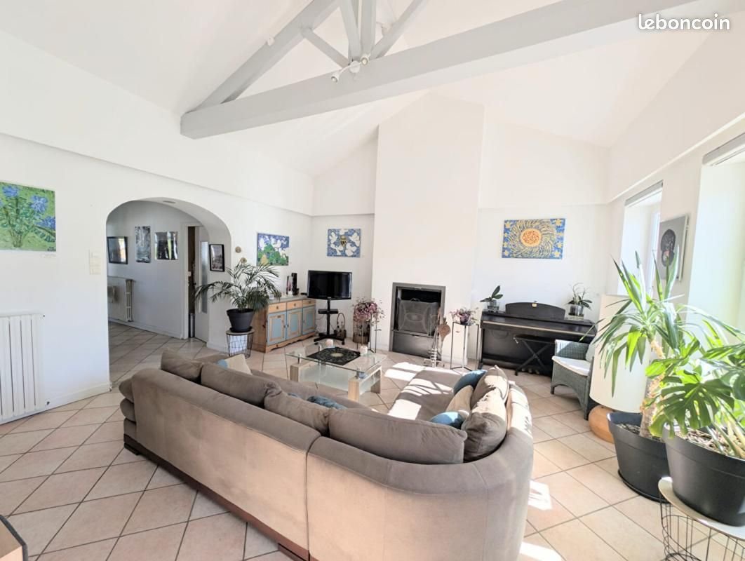 Maison à vendre, 233m², Saint-Révérend
