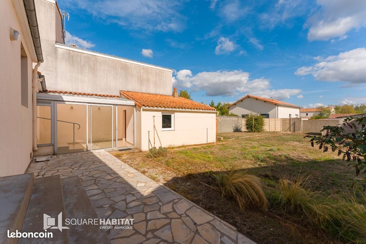 Maison à vendre, 70m², Pont-Saint-Martin