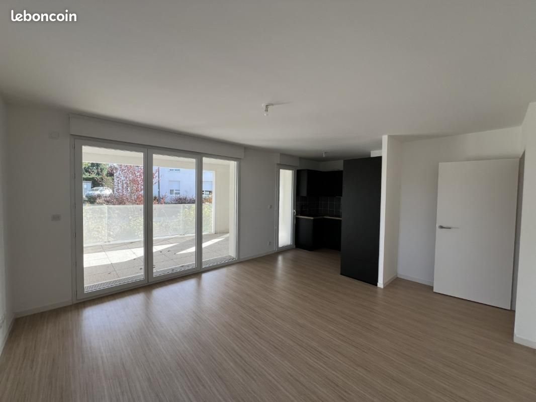 Appartement à louer, 62m², Couëron