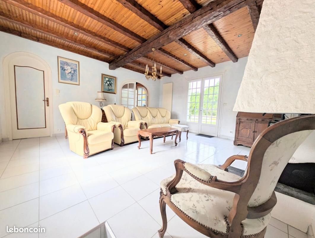 Maison à vendre, 122m², Saint-Révérend