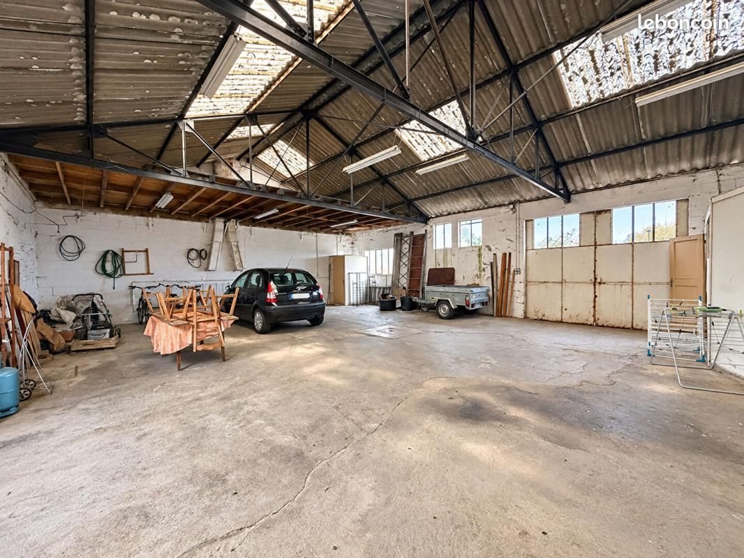 Maison à vendre, 178m², Lusanger