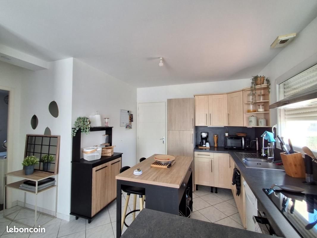 Maison à louer, 102m², Saint-Michel-Chef-Chef