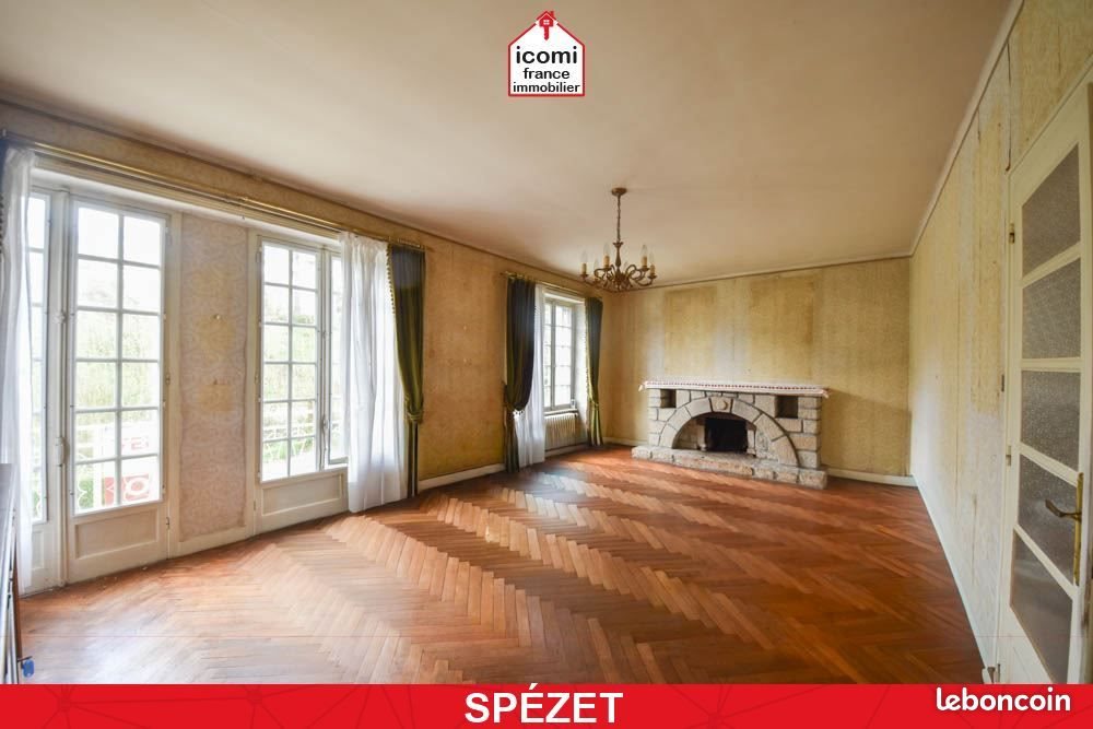 Maison à vendre, 170m², Spézet