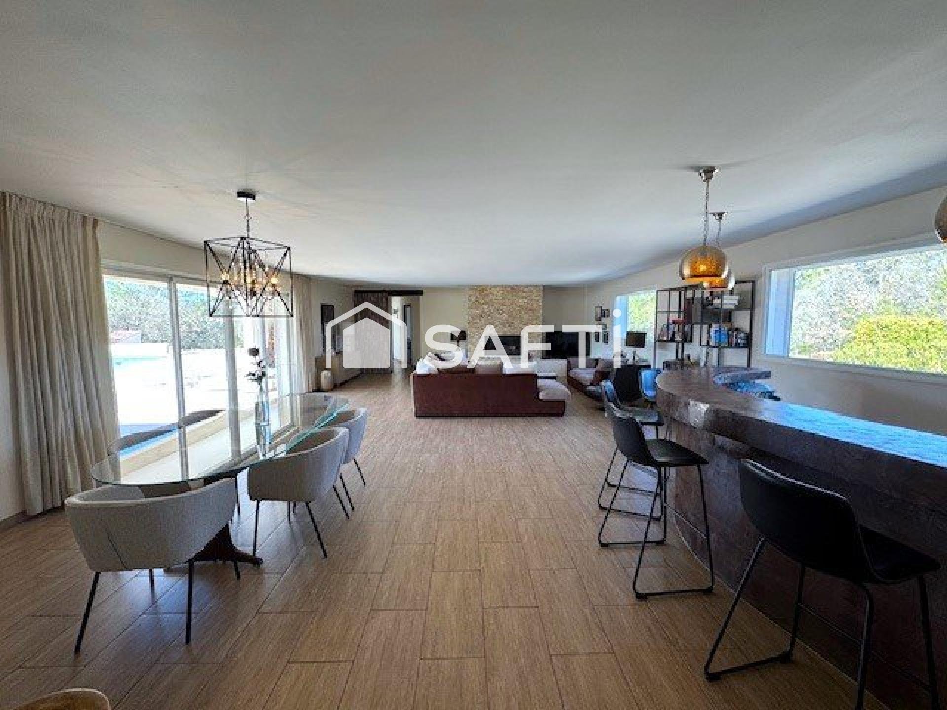 Maison à vendre, 205m², Ollières