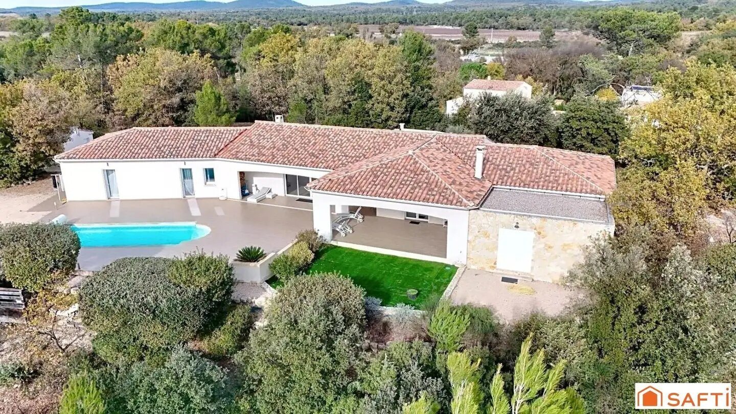 Maison à vendre, 205m², Saint-Maximin-la-Sainte-Baume