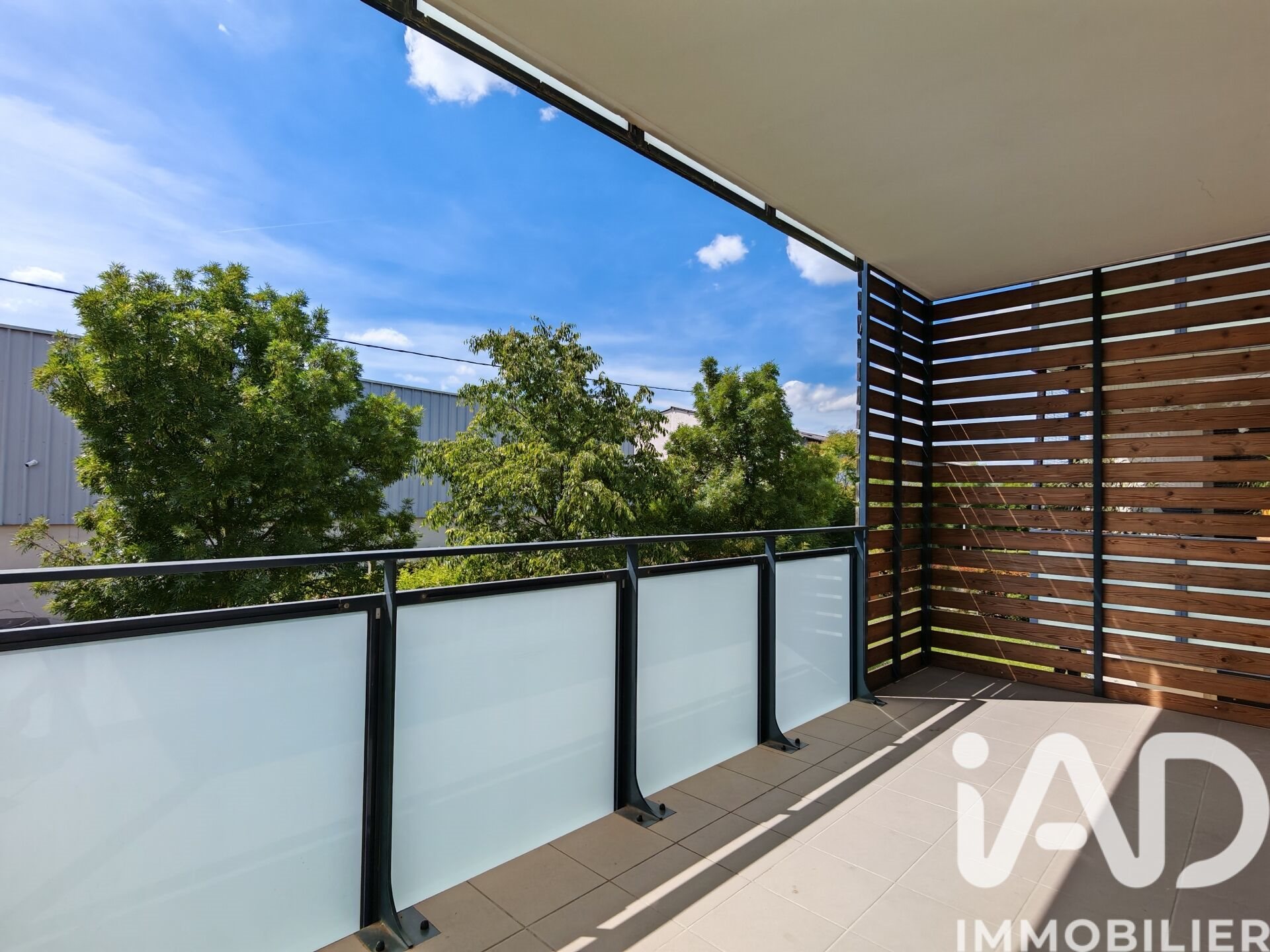 Appartement à vendre, 74m², Mions