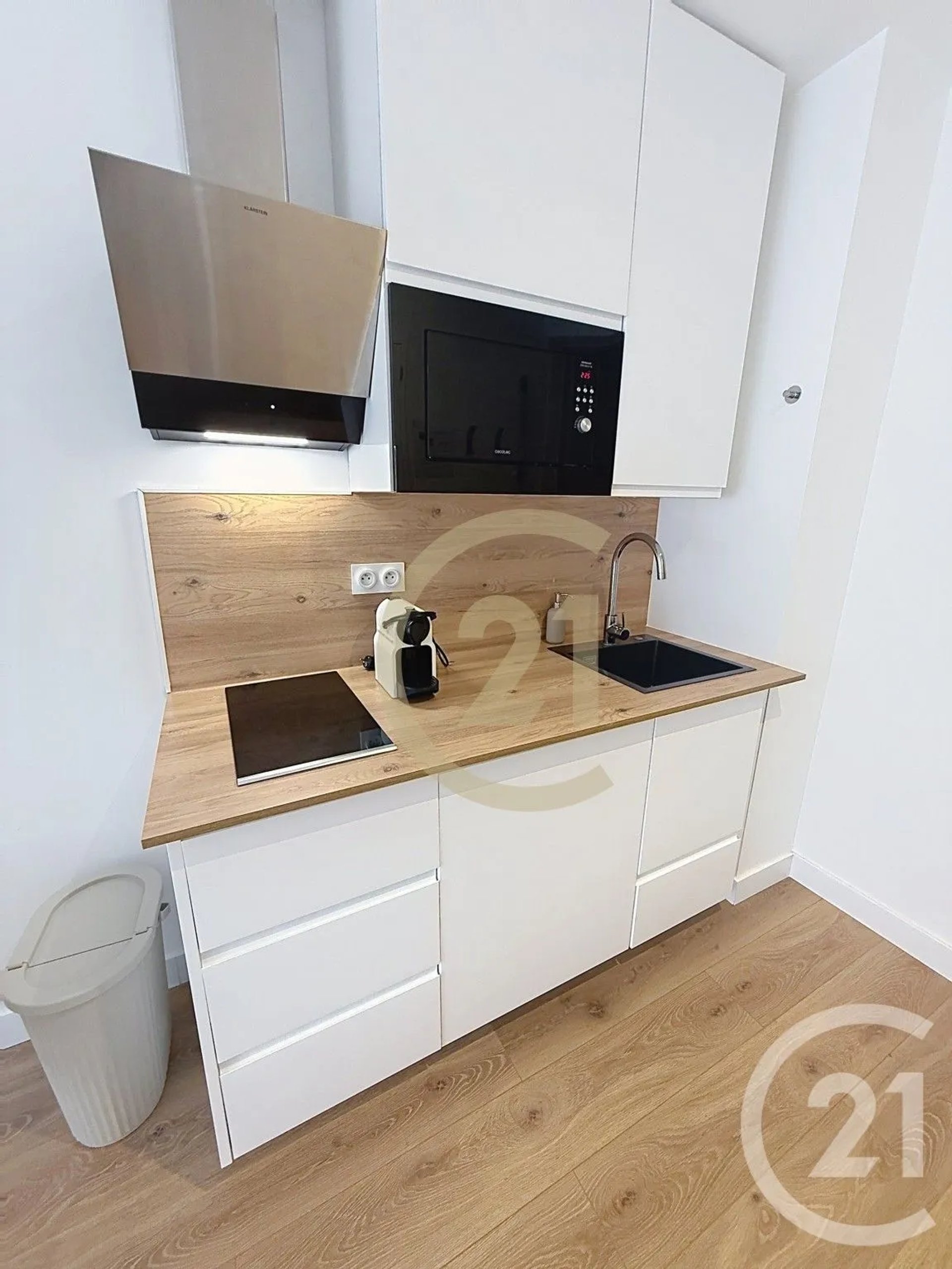 Appartement à louer, 22m², Saint-Nazaire