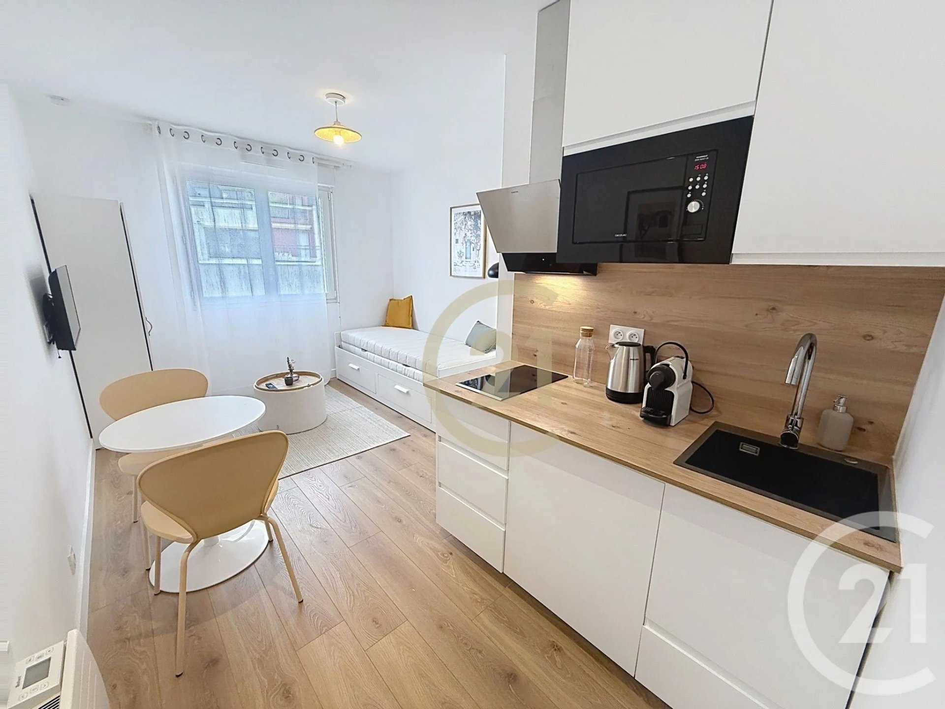 Appartement à louer, 17m², Saint-Nazaire