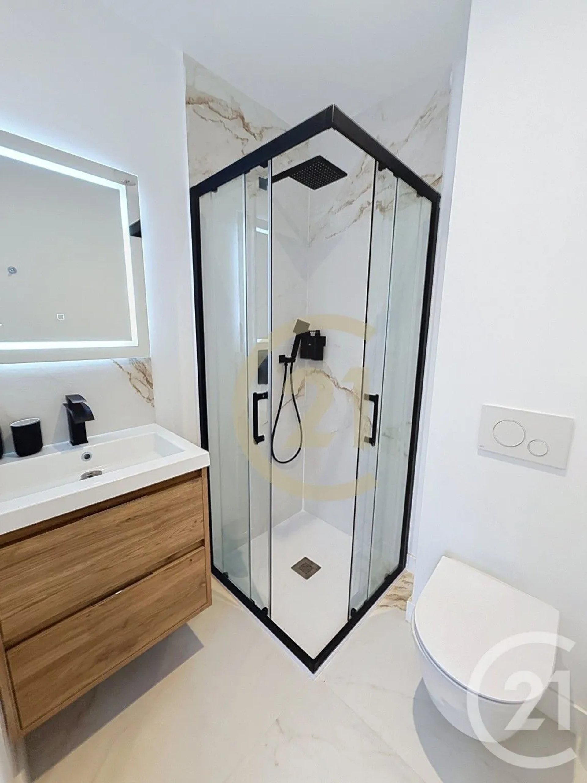 Appartement à louer, 17m², Saint-Nazaire