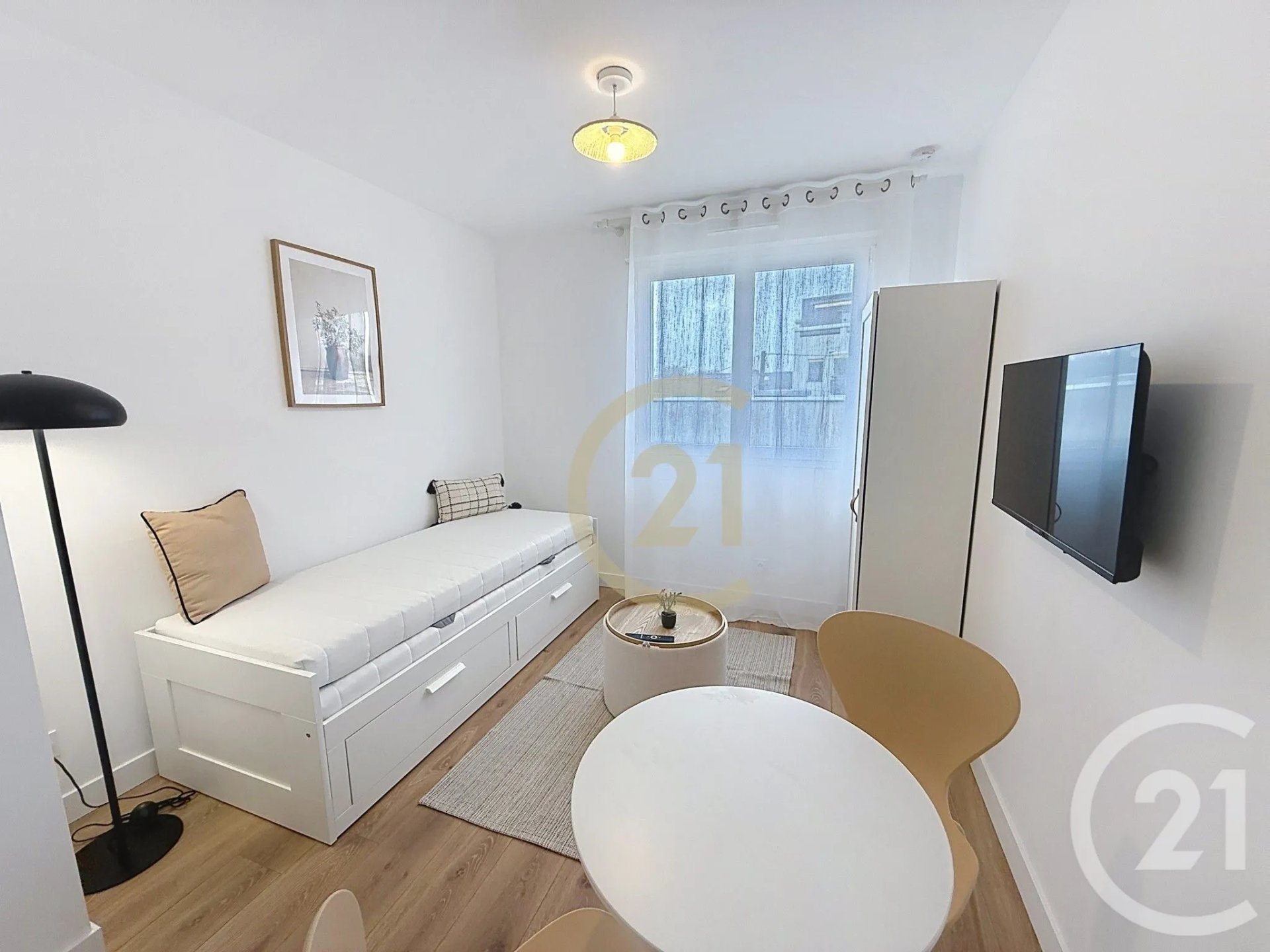 Appartement à louer, 18m², Saint-Nazaire