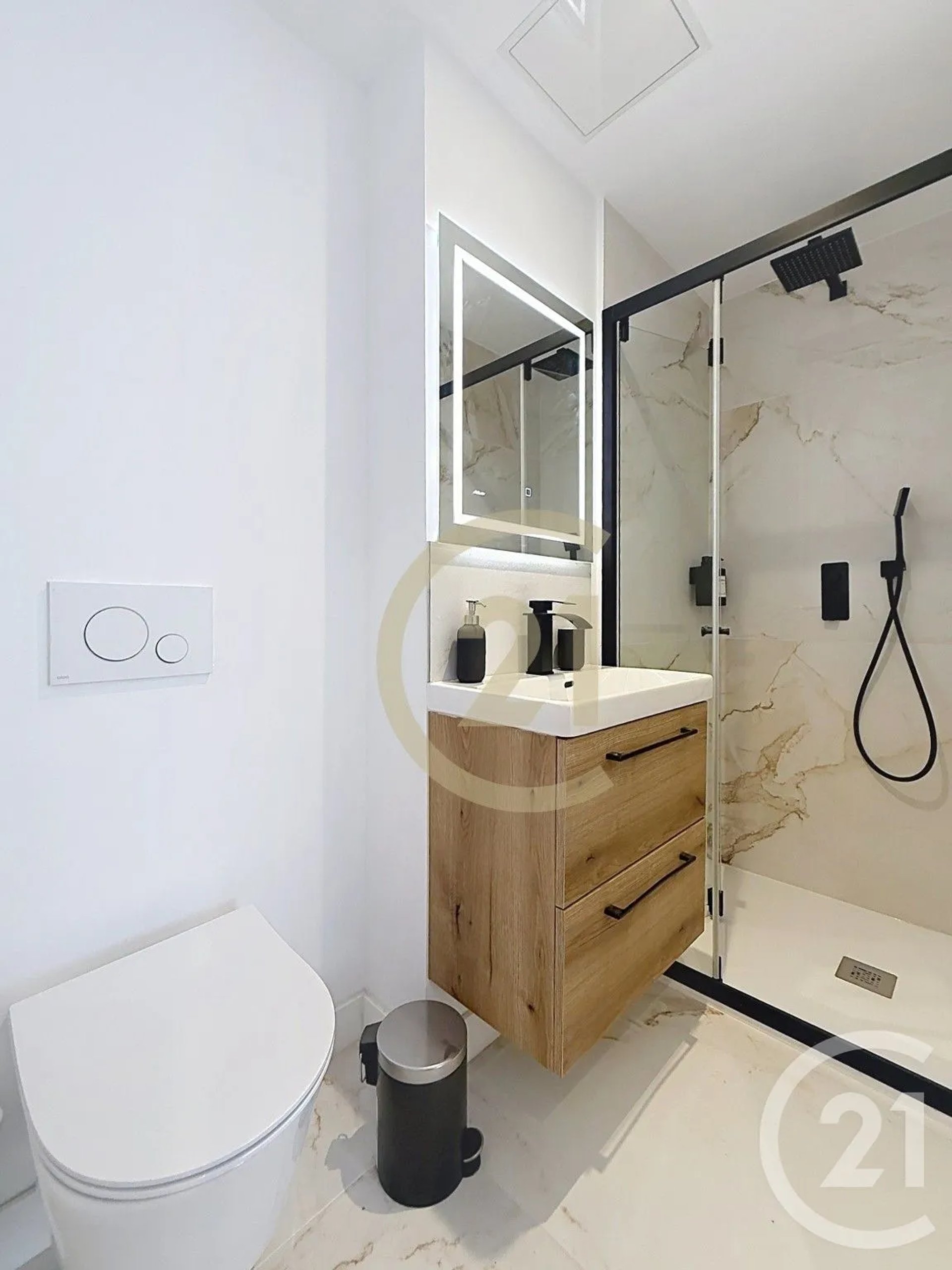 Appartement à louer, 16m², Saint-Nazaire
