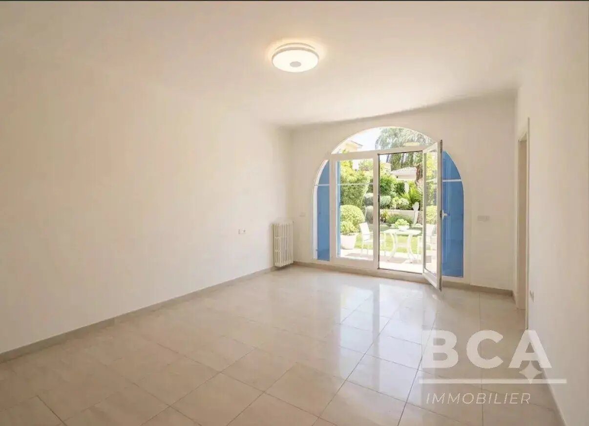 Appartement à vendre, 81m², Beaulieu-sur-Mer