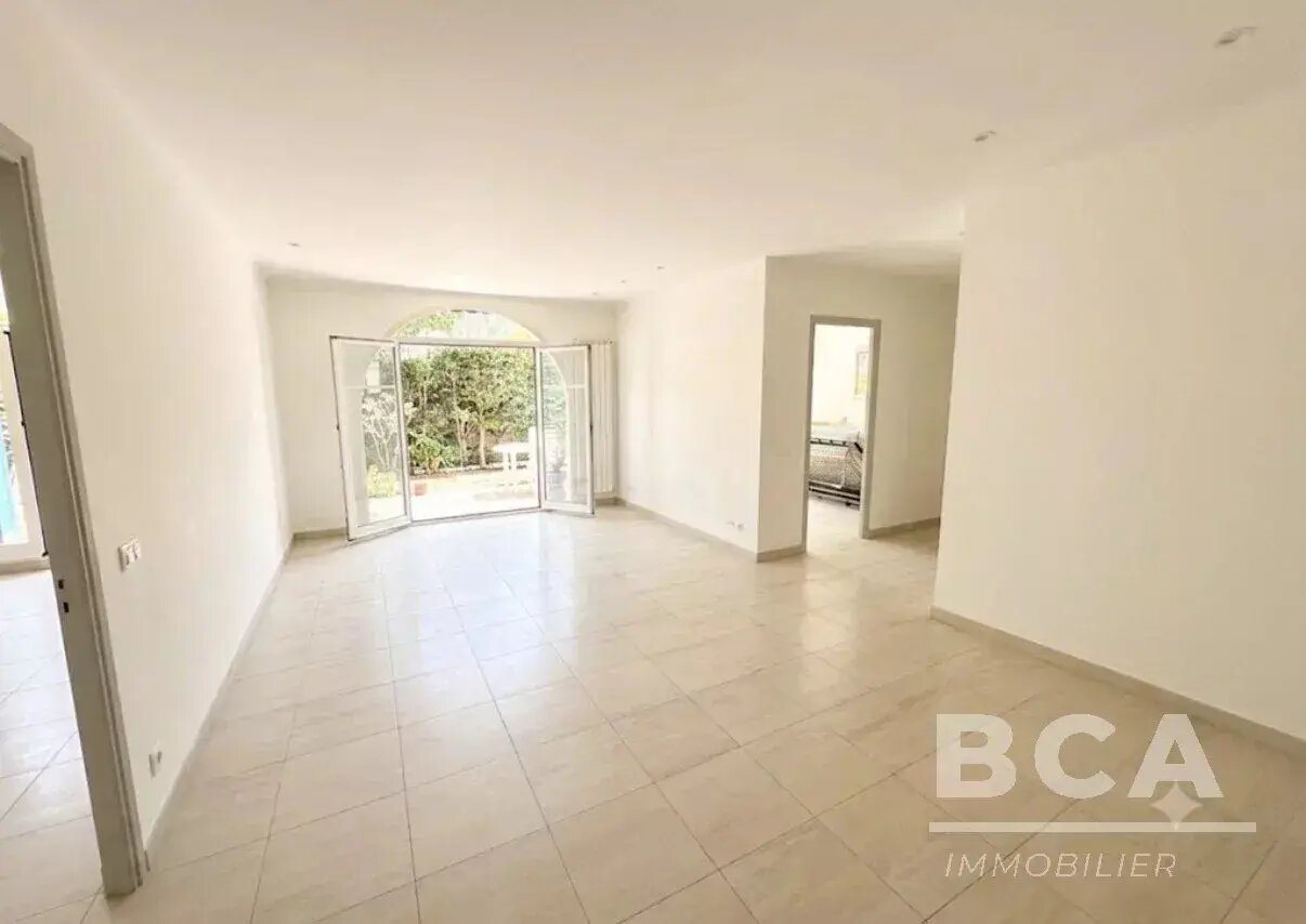 Appartement à vendre, 81m², Beaulieu-sur-Mer