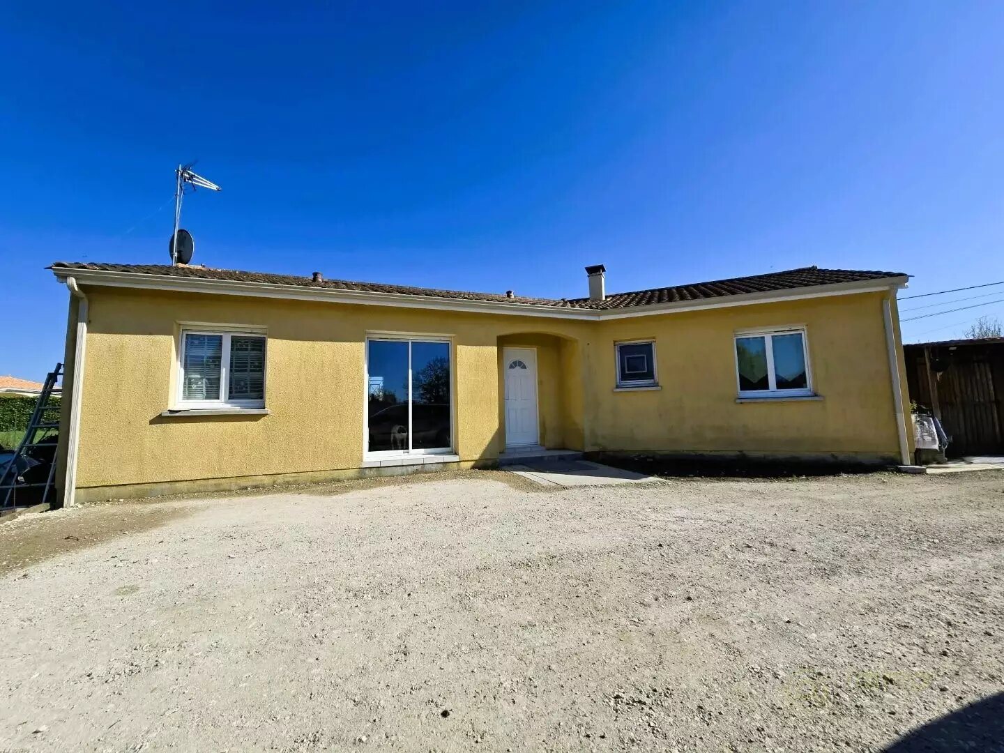 Maison à vendre, 116m², Saint-Genès-de-Blaye