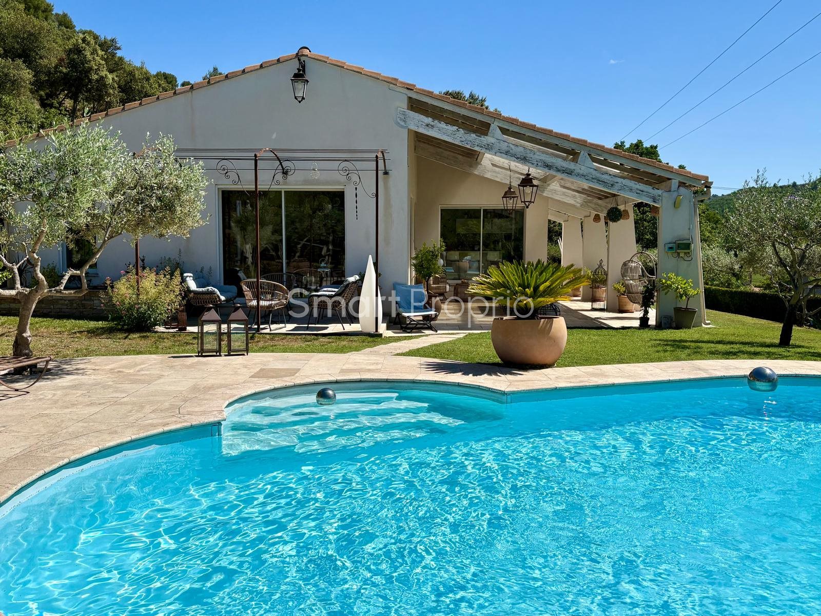 Maison à vendre, 163m², Allemagne-en-Provence