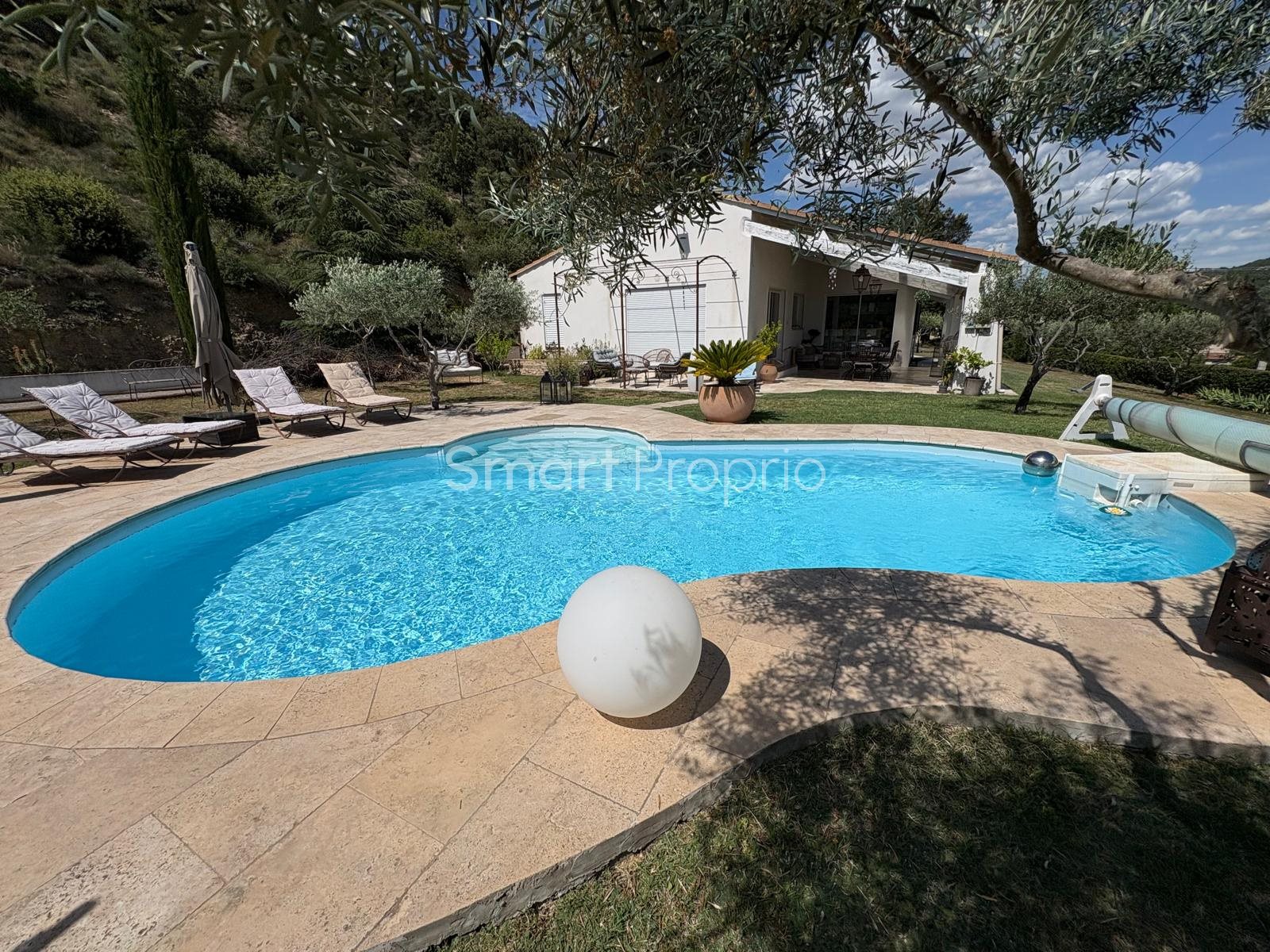 Maison à vendre, 163m², Allemagne-en-Provence