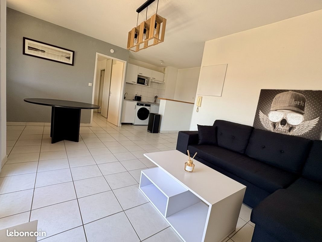 Appartement à louer, 37m², Saint-Alban