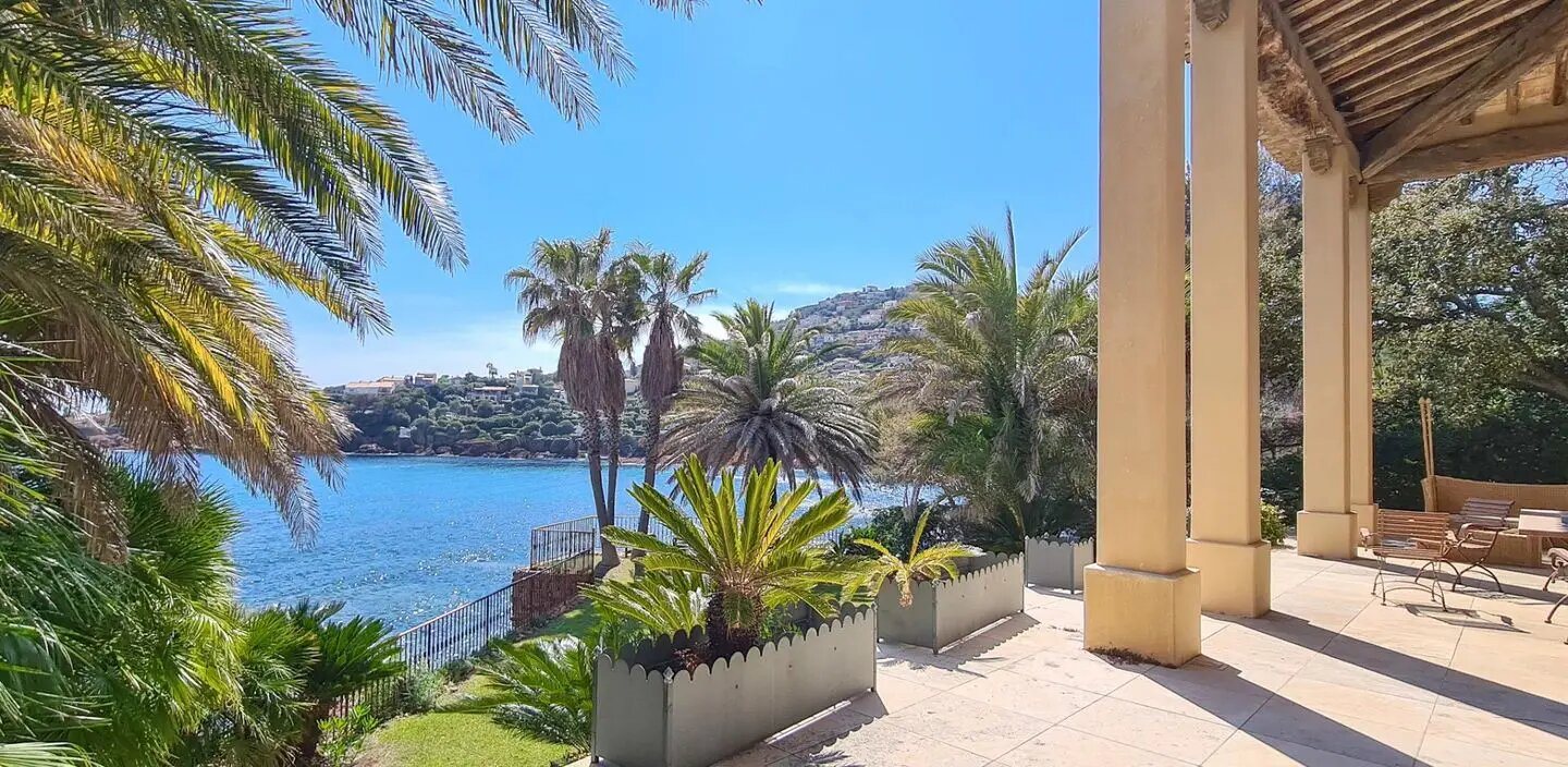 Maison à vendre, 250m², Saint-Raphaël