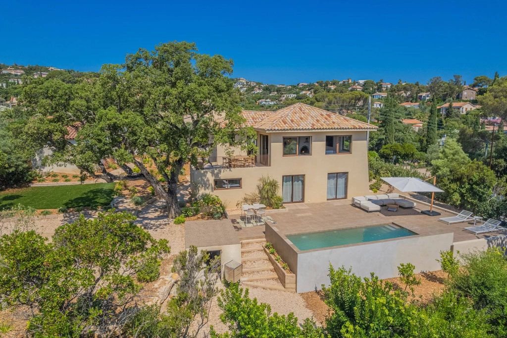 Maison à vendre, 163m², Fréjus