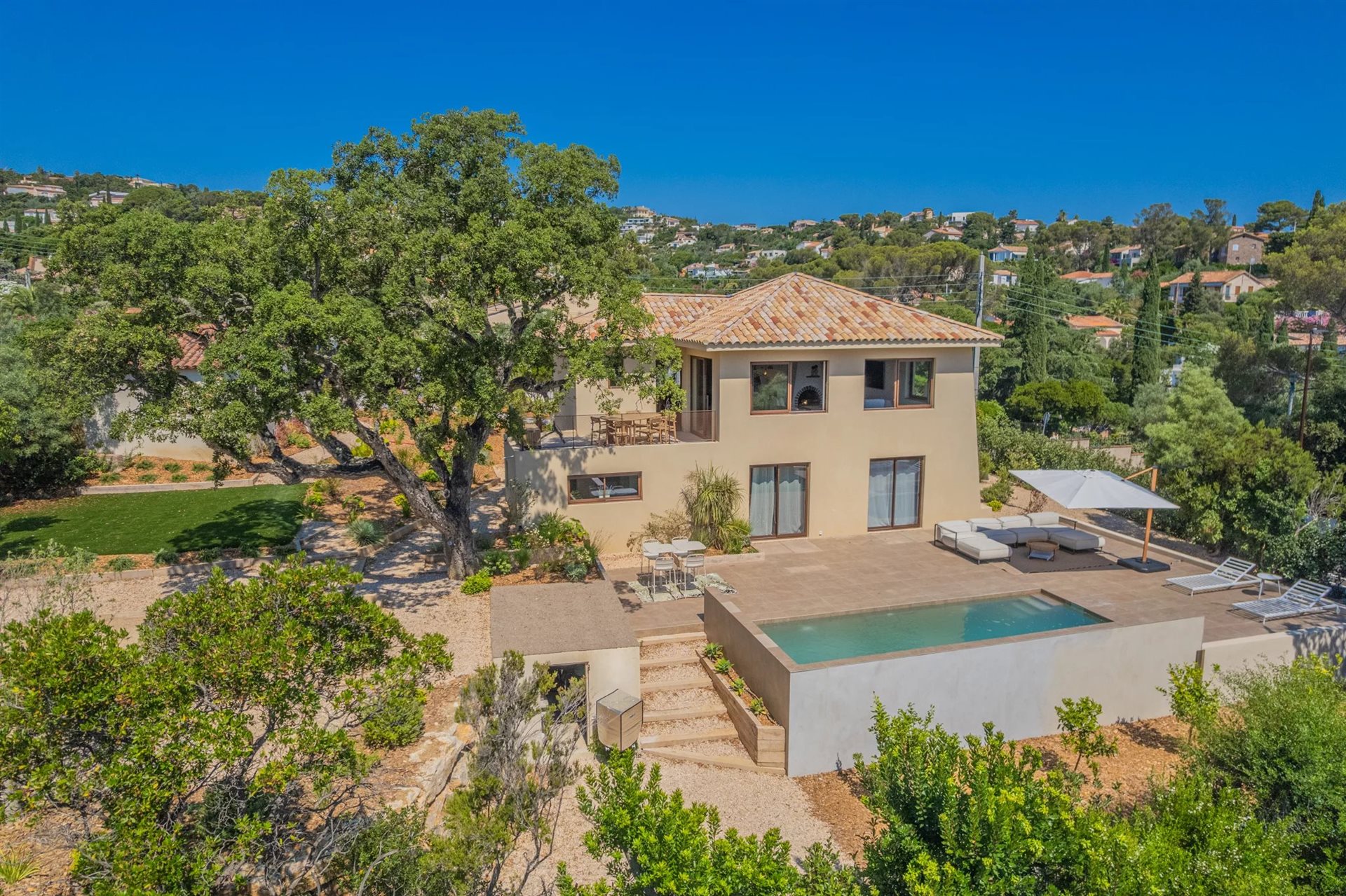Maison à vendre, 180m², Fréjus