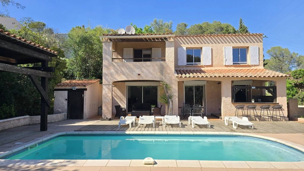 Maison à vendre, 130m², Saint-Raphaël