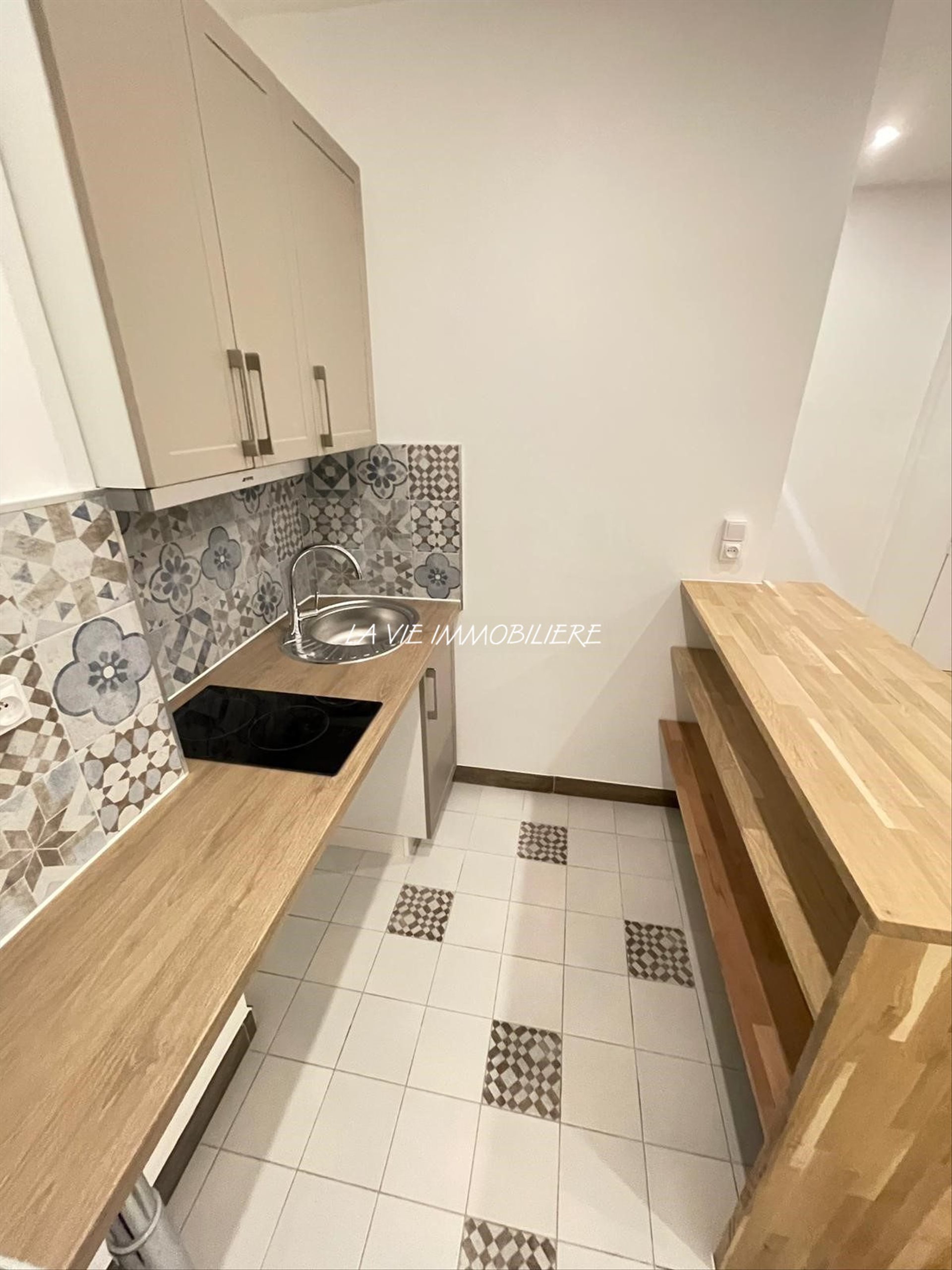 Appartement à louer, 32m², Saint-Maurice
