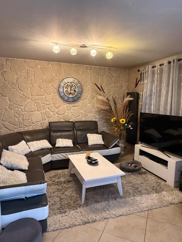 Maison à vendre, 115m², Cranves-Sales