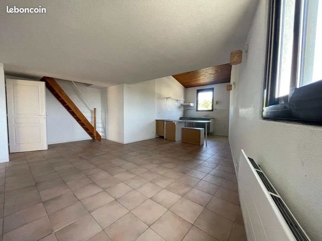 Appartement à louer, 70m², Pessac