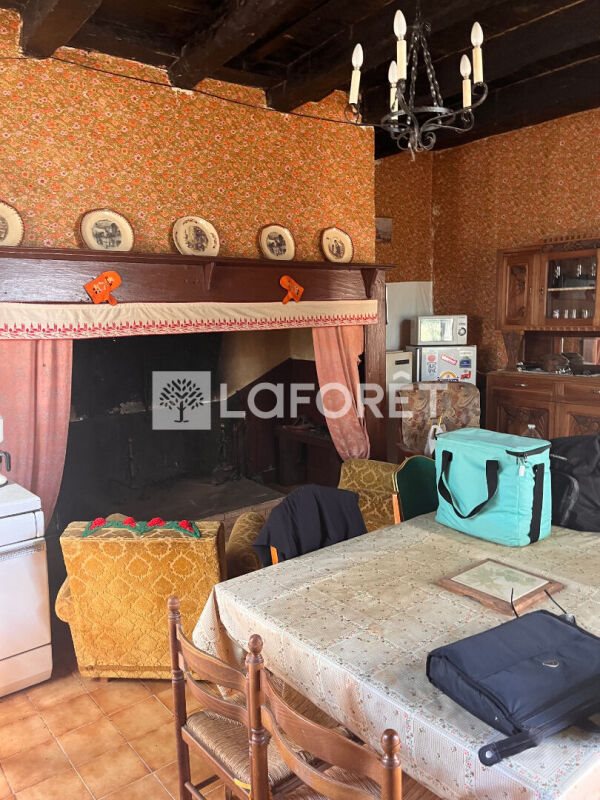 Maison à vendre, 185m², Gourdon