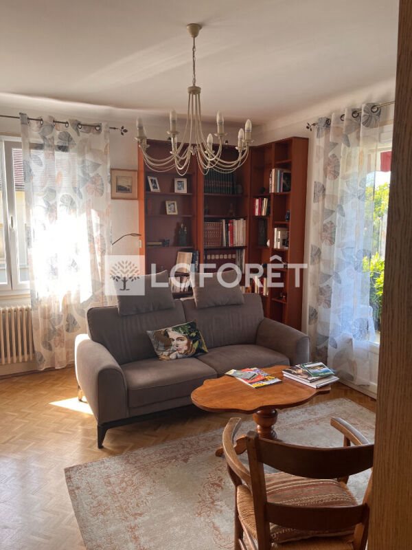 Maison à vendre, 165m², Gourdon
