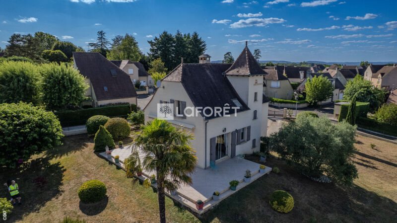 Maison à vendre, 110m², Gourdon