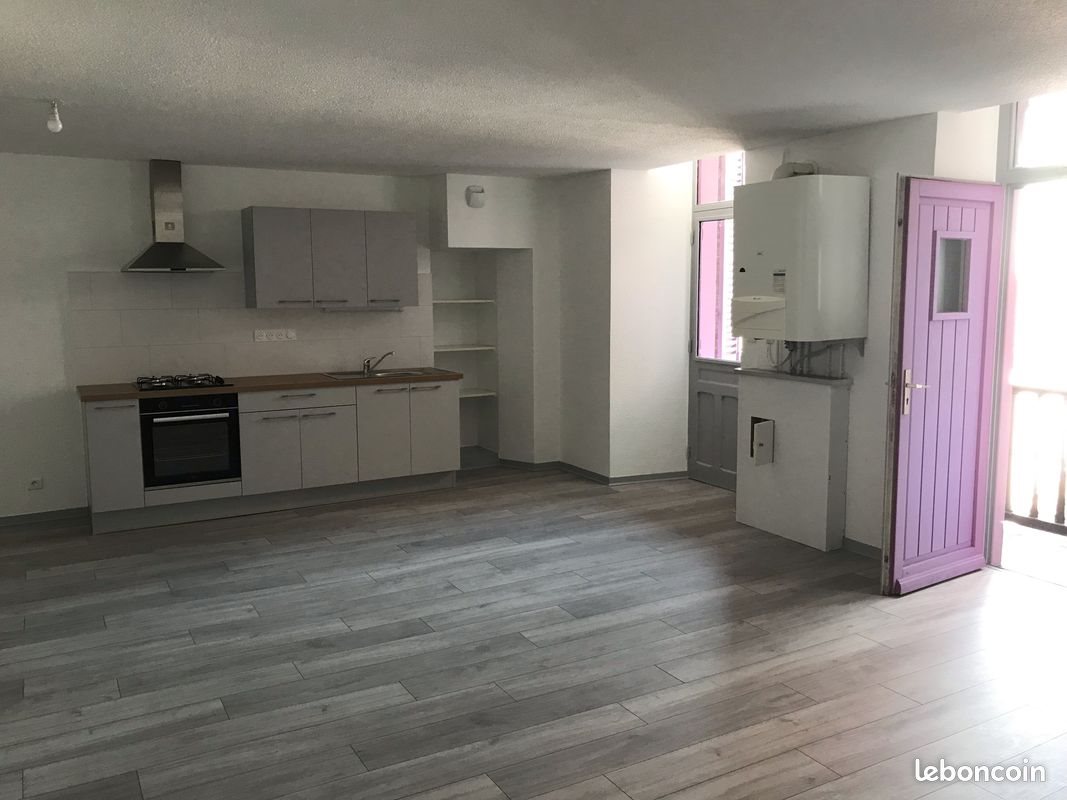 Appartement à louer, 82m², Lons-le-Saunier