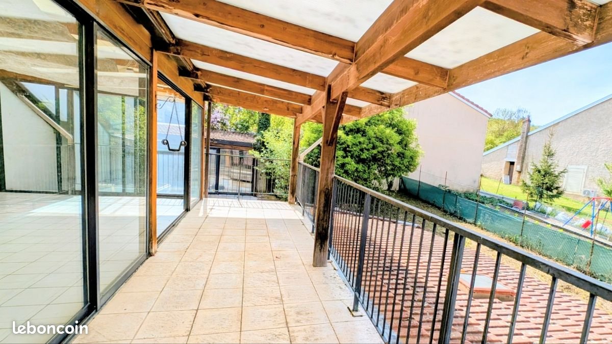Maison à vendre, 230m², Leyr
