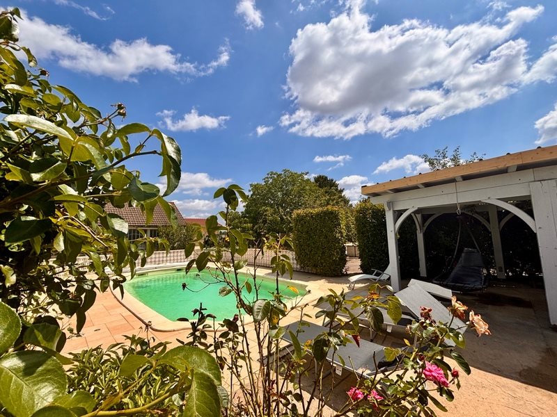 Maison à vendre, 183m², Beaumont-sur-Grosne