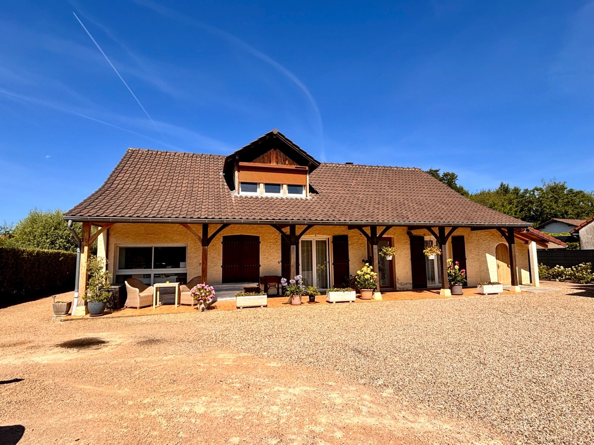 Maison à vendre, 179m², L'Abergement-de-Cuisery