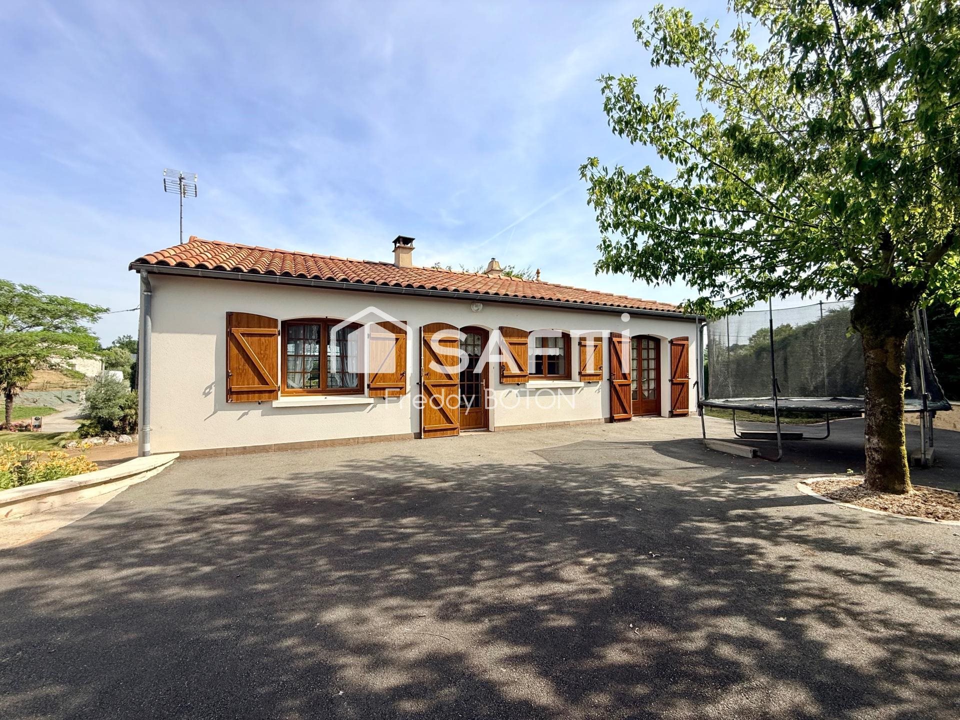 Maison à vendre, 122m², Cheffois