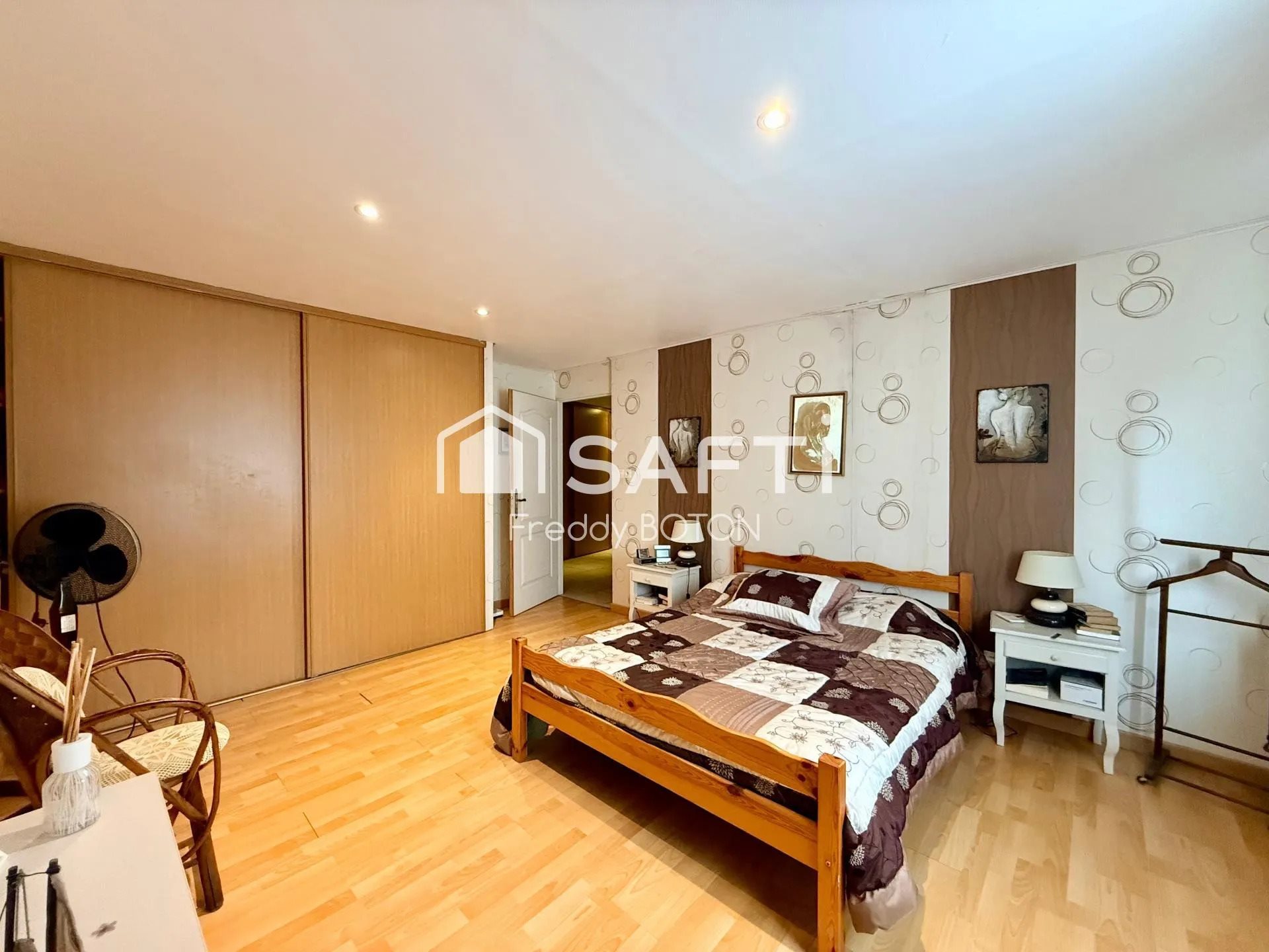 Maison à vendre, 220m², Puy-de-Serre